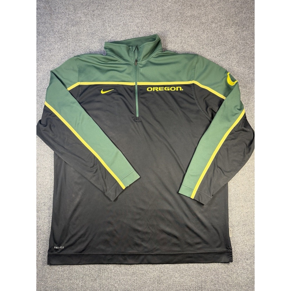 NIKE DRI FIT OREGON DUCKS 1/4 ZIP MENS MEDIUM LONG SLEEVE